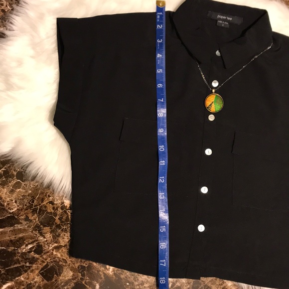 Black Button Up Crop Top - Picture 3 of 5